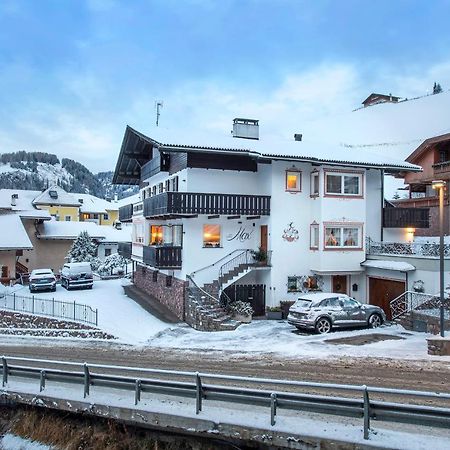 Garni Hotel Max Santa Cristina Val Gardena Exterior foto
